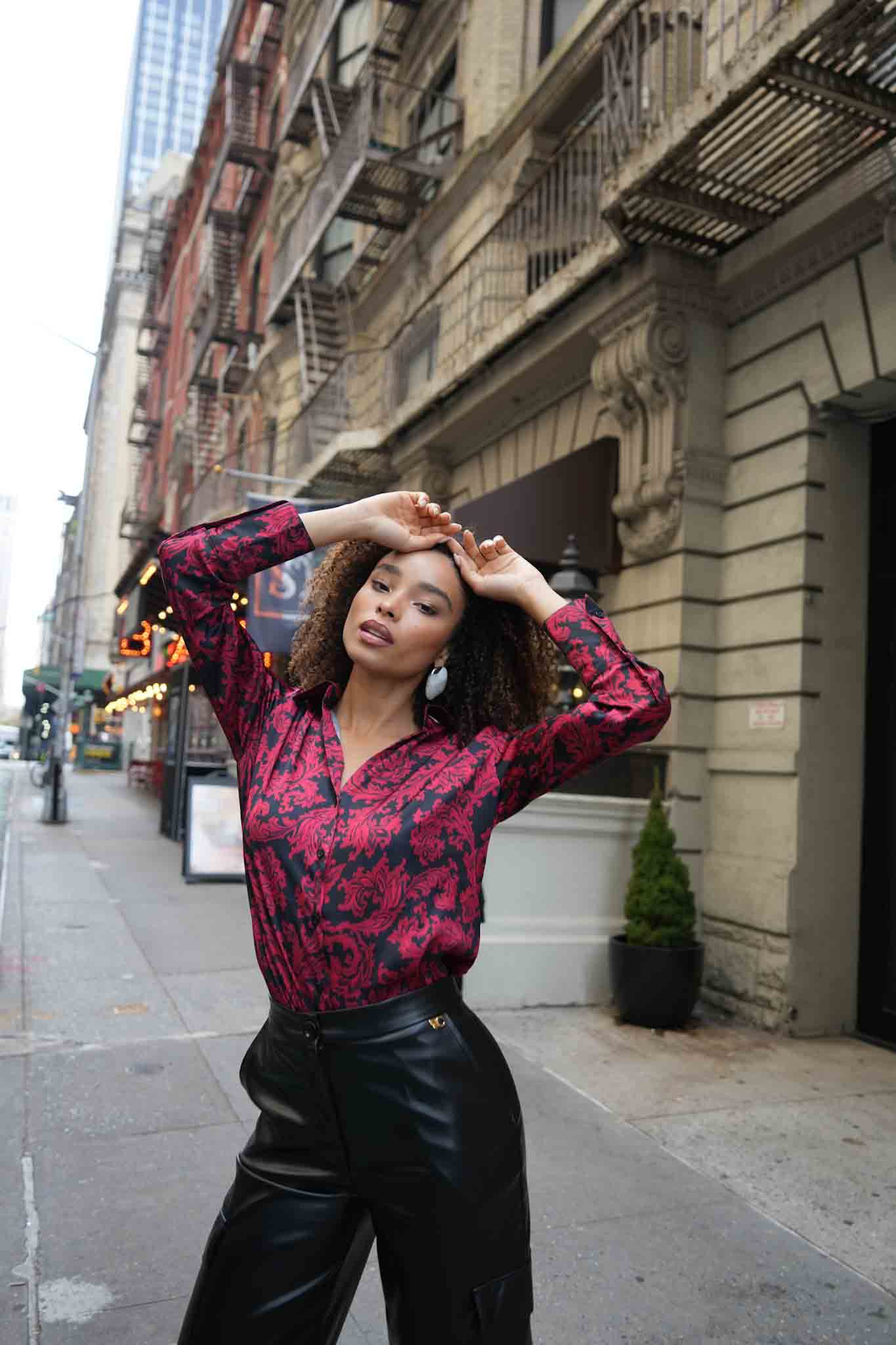 Picture of Printed satin shirt