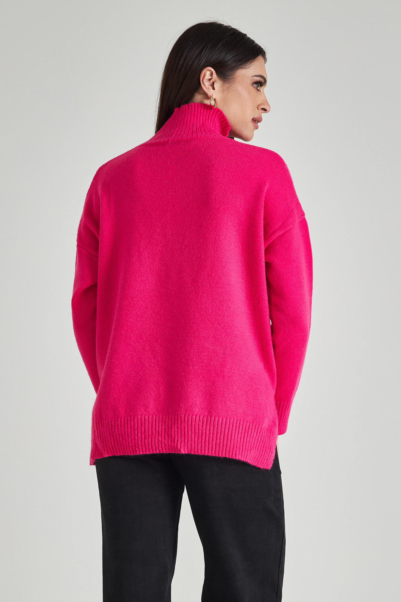 Picture of High neck loose sweater