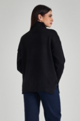 Picture of High neck loose sweater