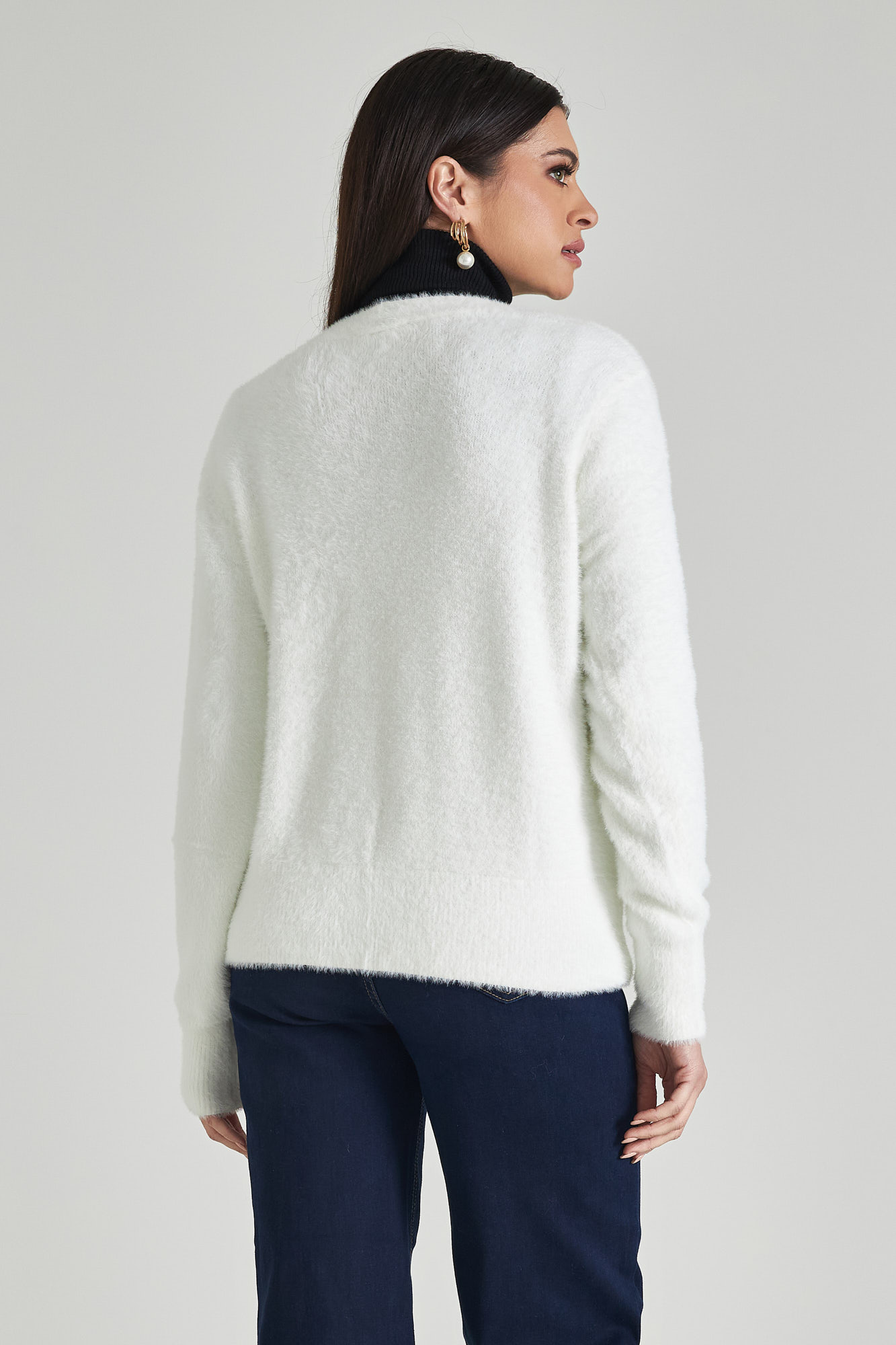 Picture of Fluffy cardigan with metal buttons