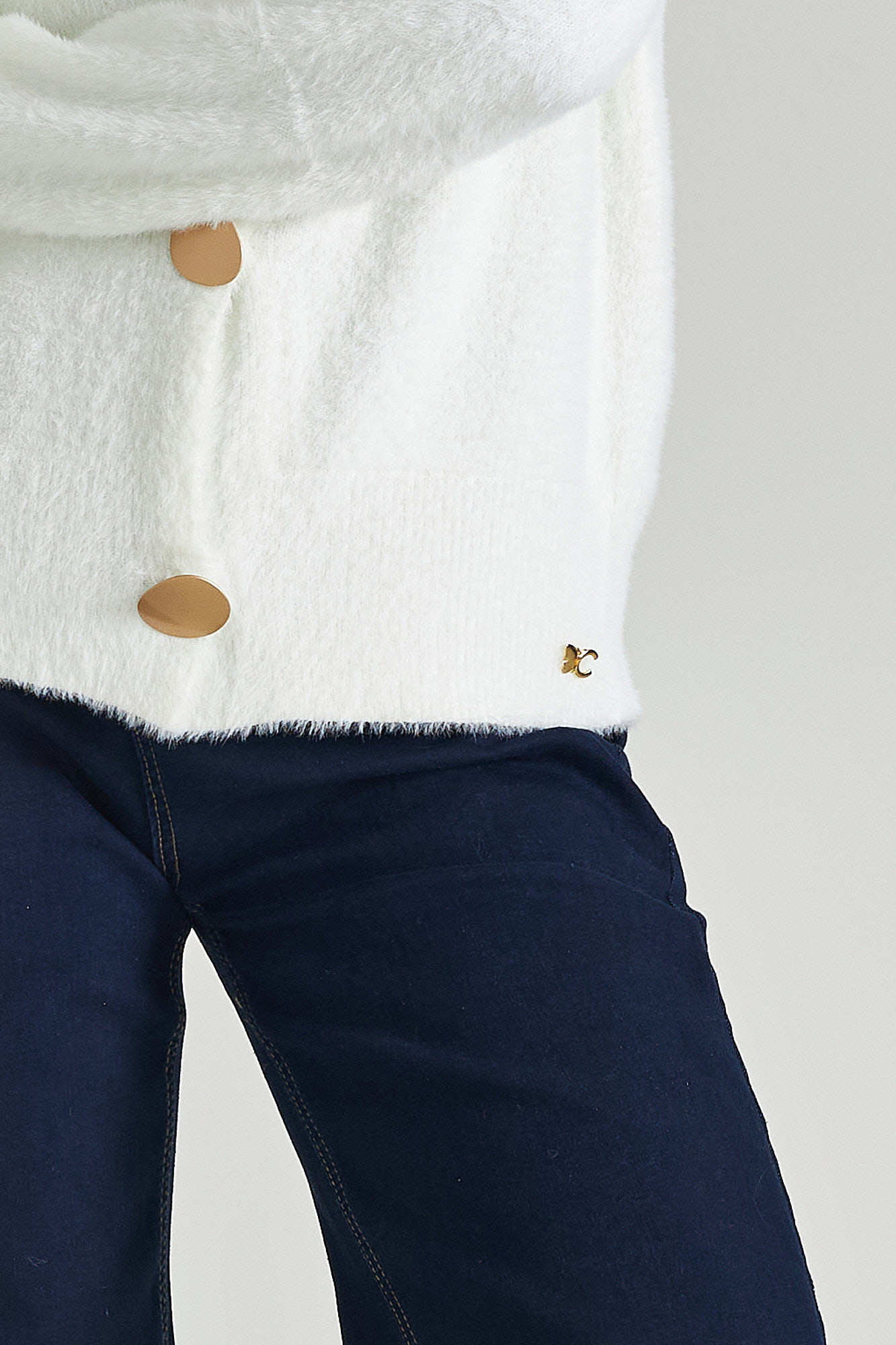 Picture of Fluffy cardigan with metal buttons