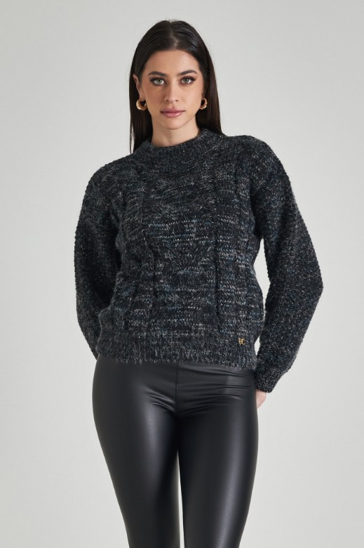 Picture of Braided sweater with colorful thread