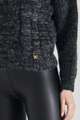 Picture of Braided sweater with colorful thread