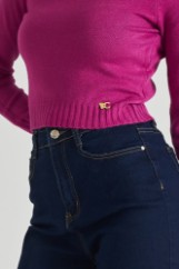 Picture of Cropped high neck sweater