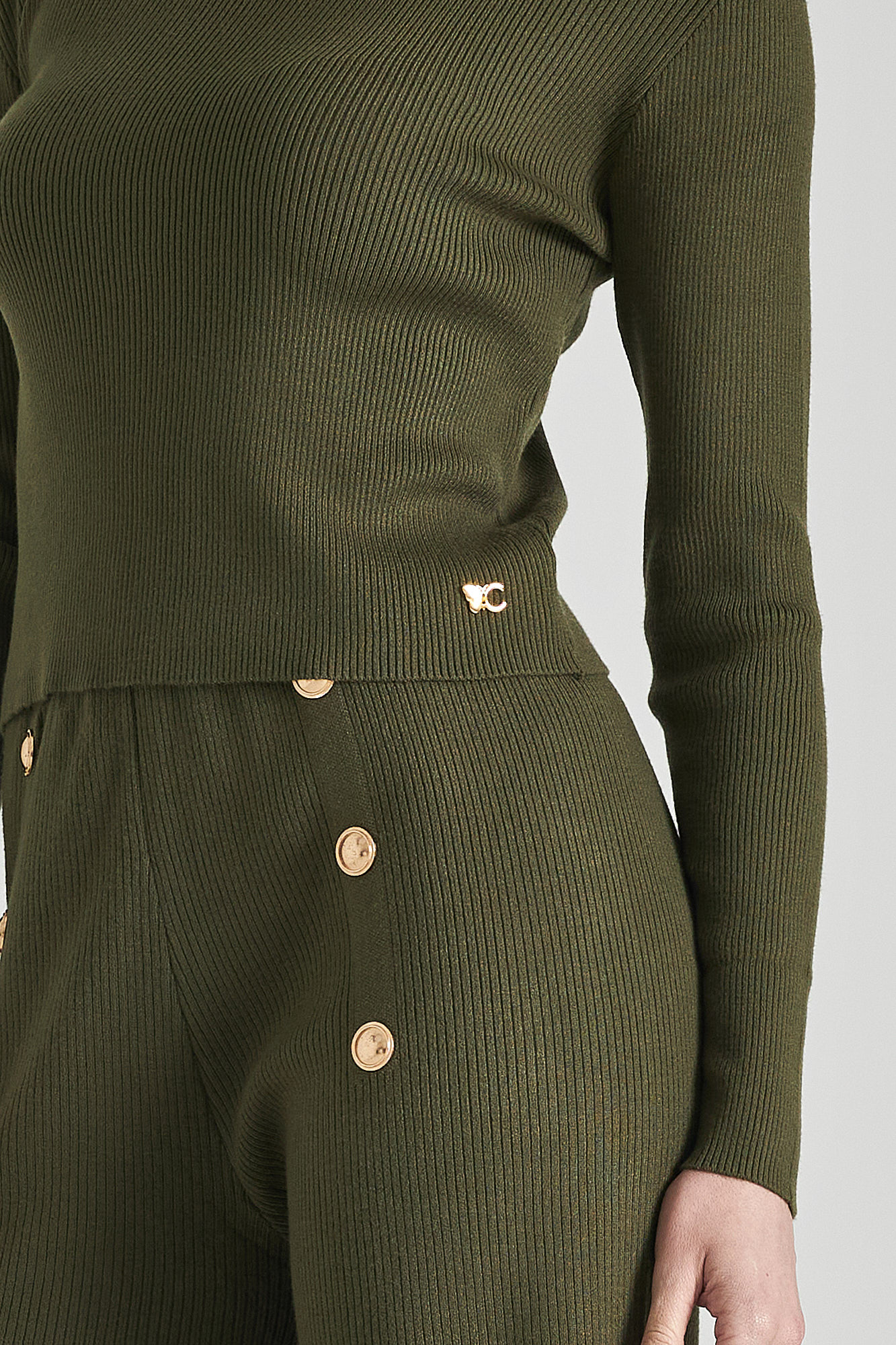 Picture of Rip sweater with buttons