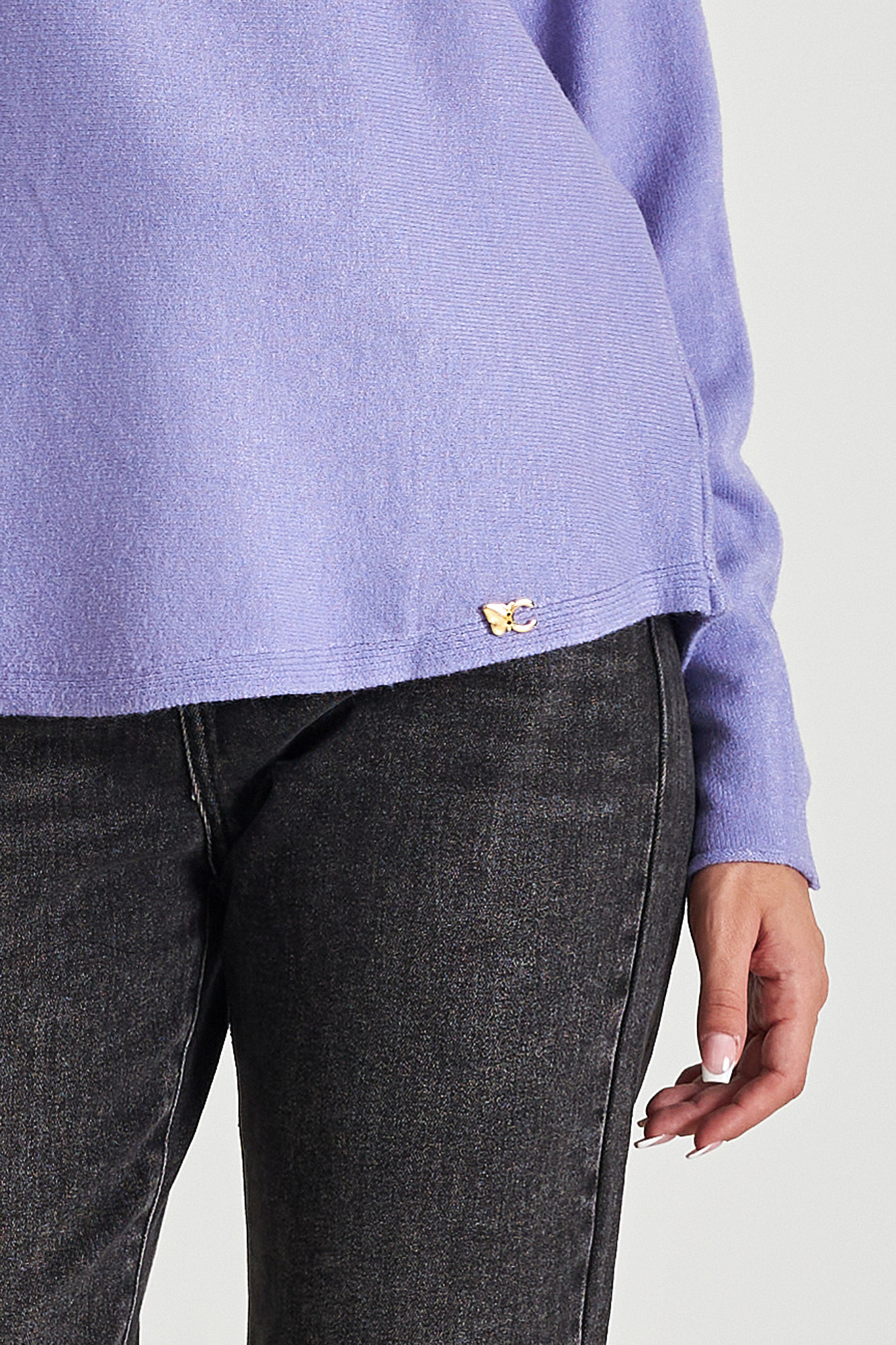 Picture of High neck sweater