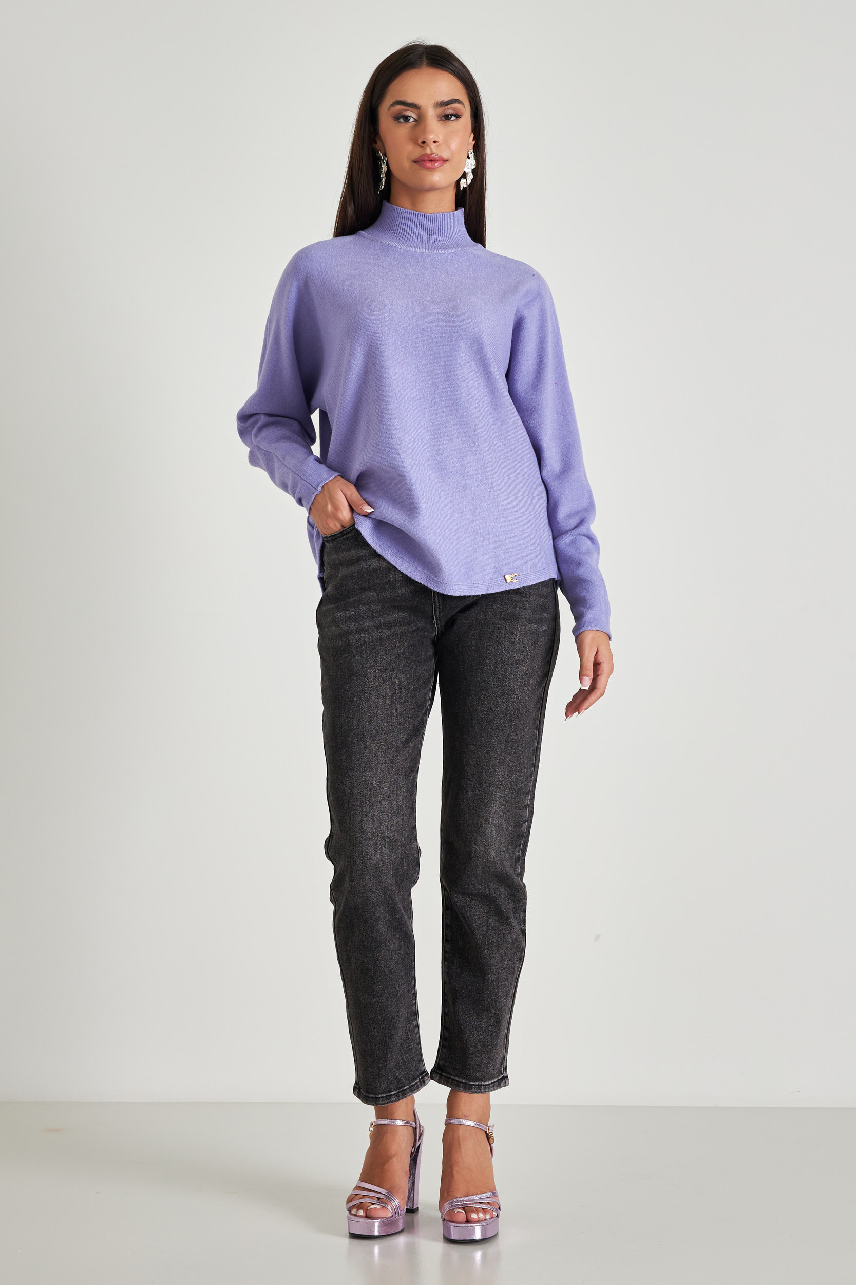 Picture of High neck sweater