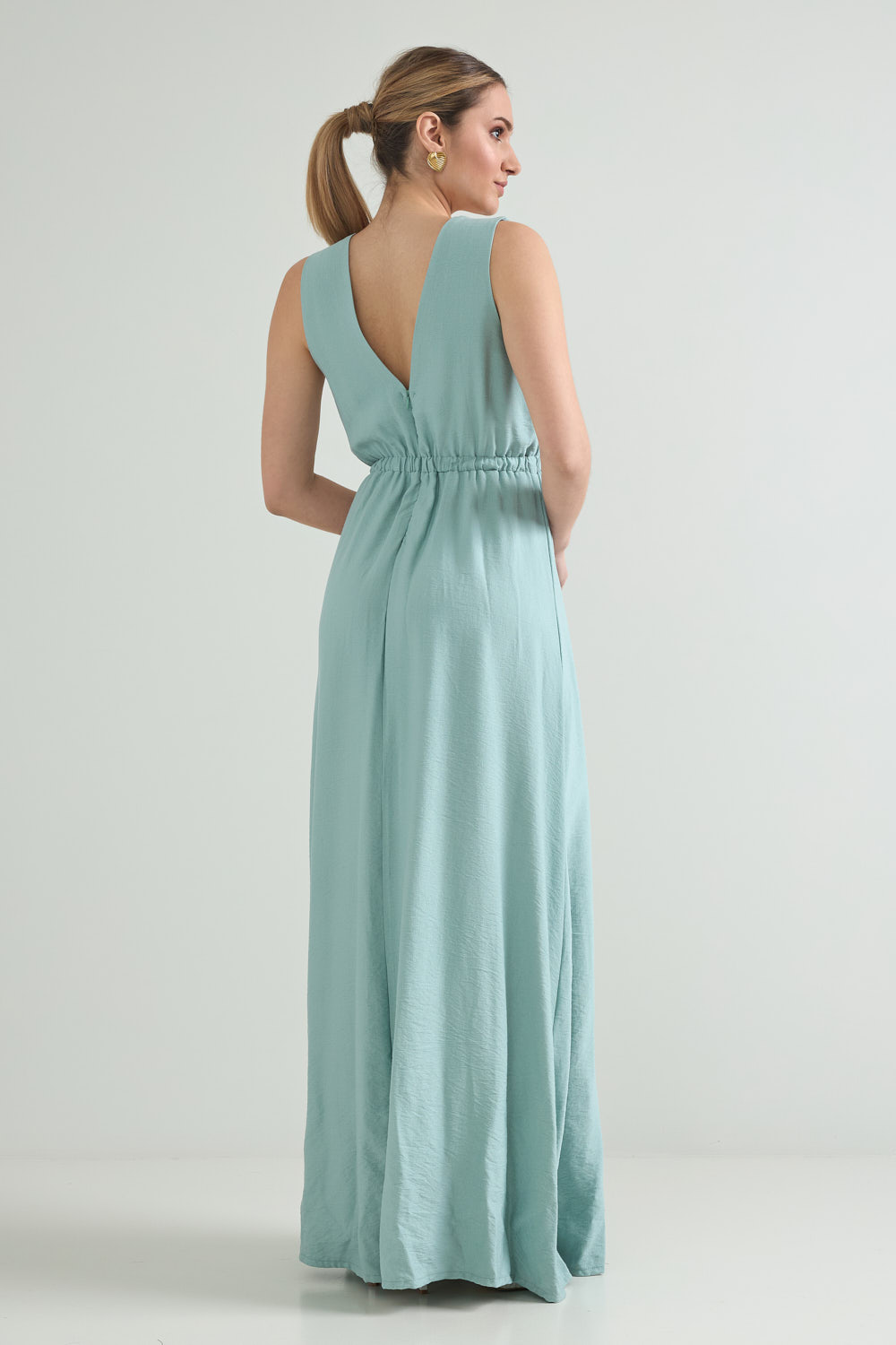 Picture of Low-cut maxi dress