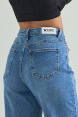 Picture of Highwaisted jeans with rips