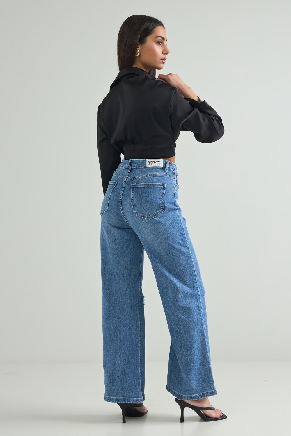 Picture of Highwaisted jeans with rips