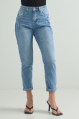 Picture of Highwaisted slim mom fit jeans