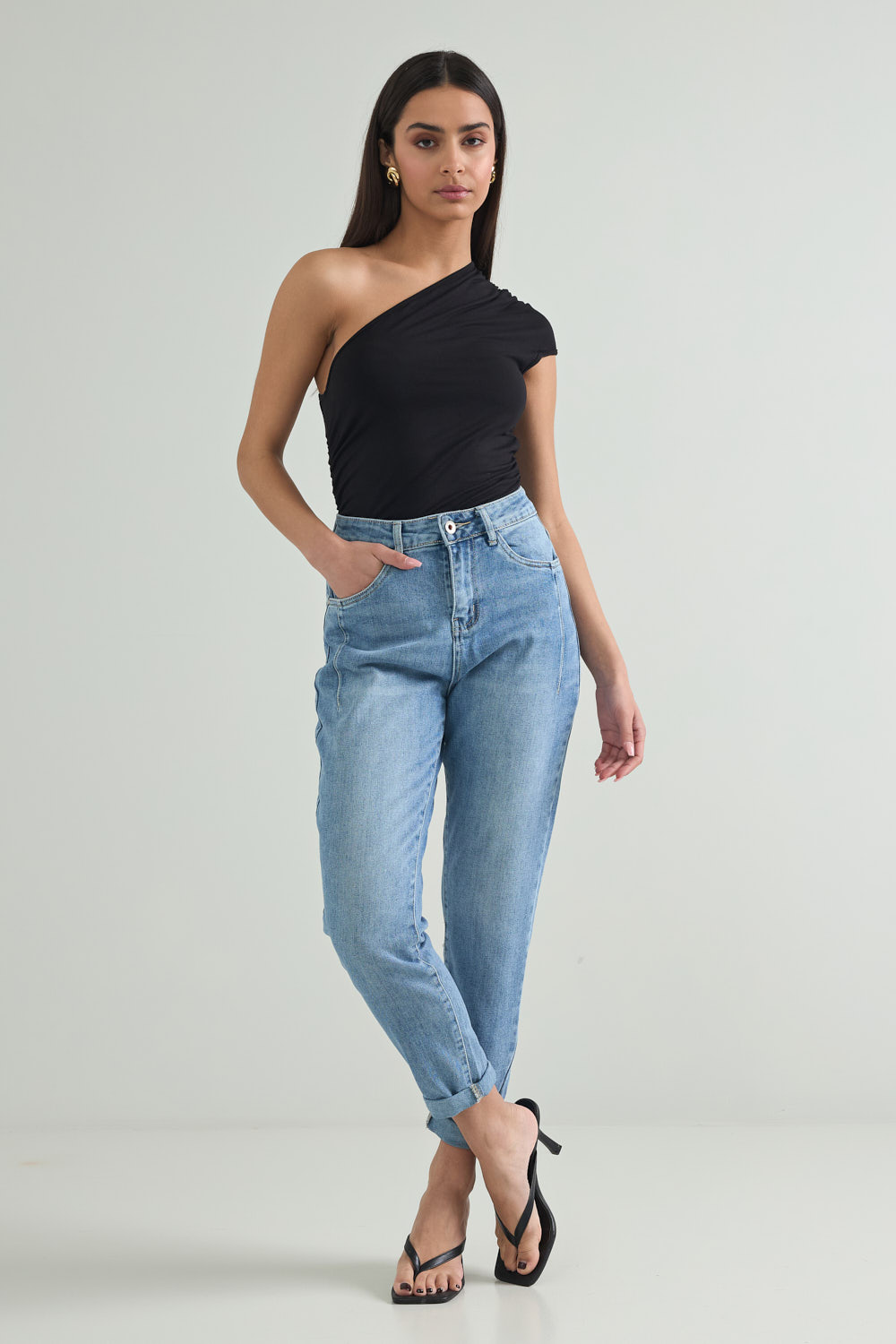 Picture of Highwaisted slim mom fit jeans