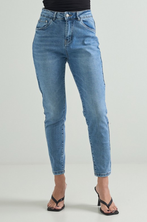 Picture of Highwaisted mom fit jeans