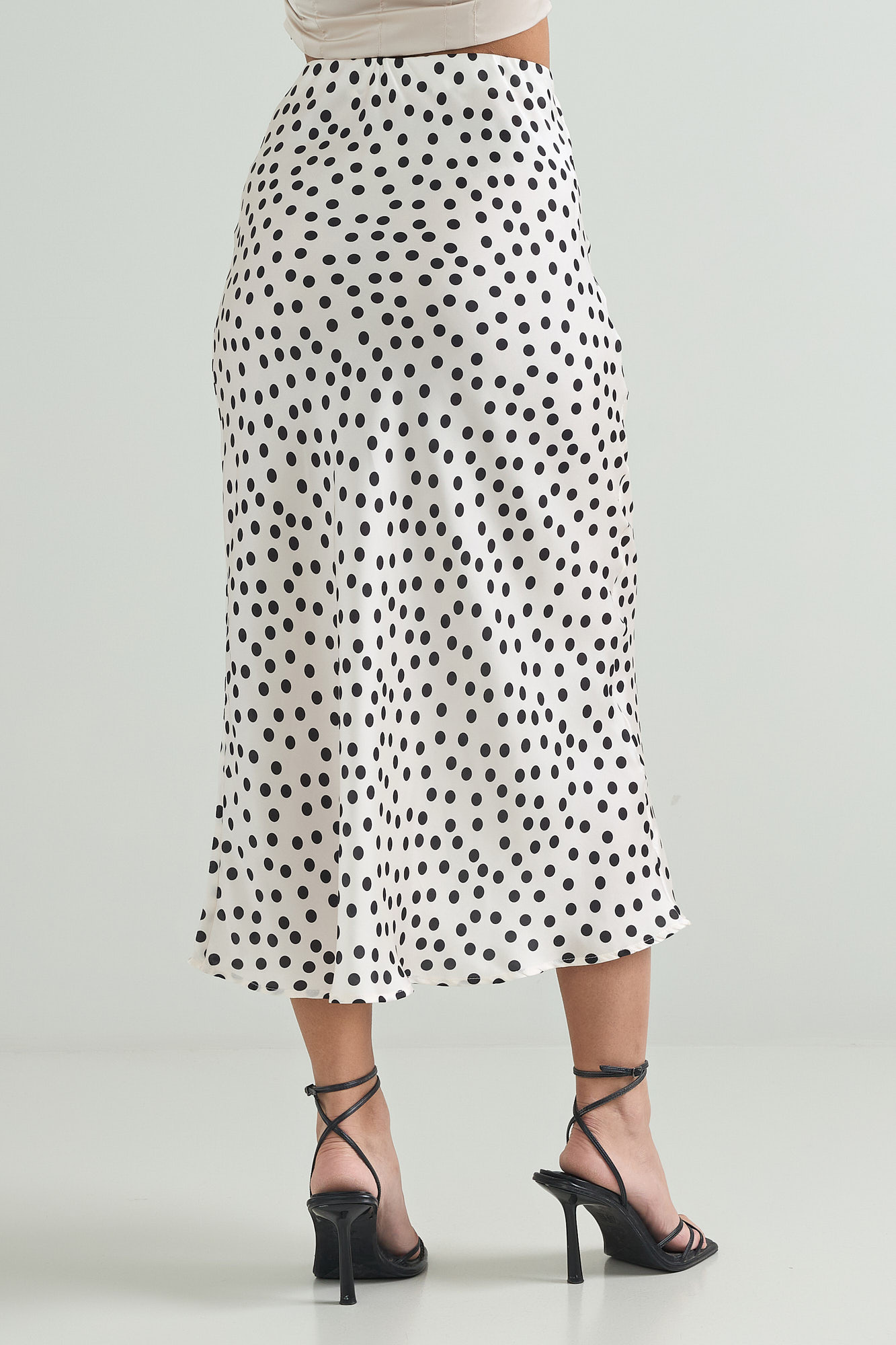 Picture of Satin polka dots midi skirt