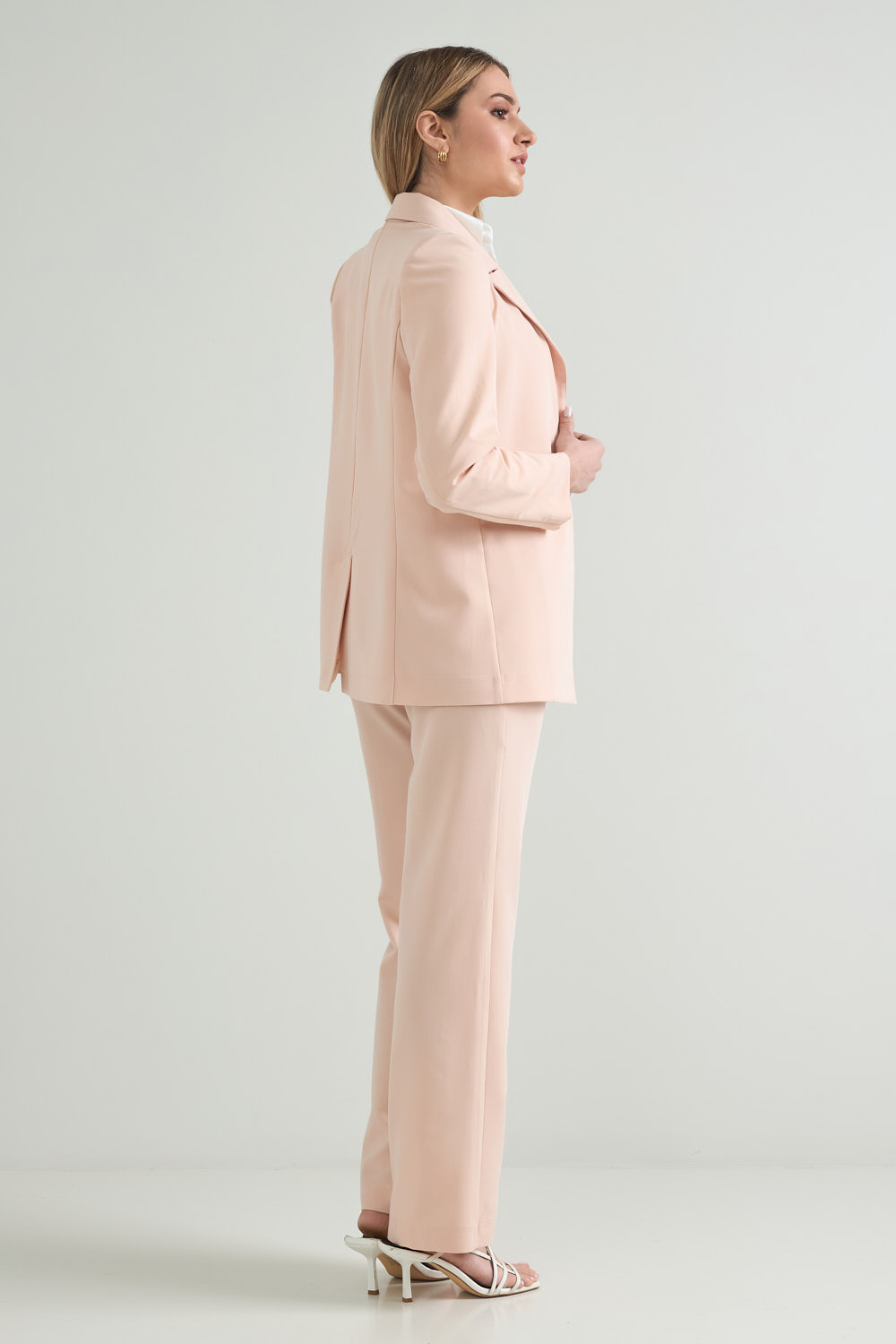 Picture of Straight blazer with button