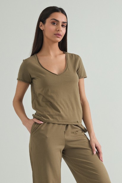 Picture of Cotton blouse with V neckline