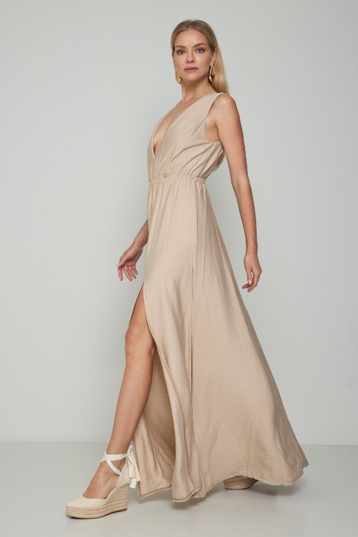 Picture of Low-cut maxi dress