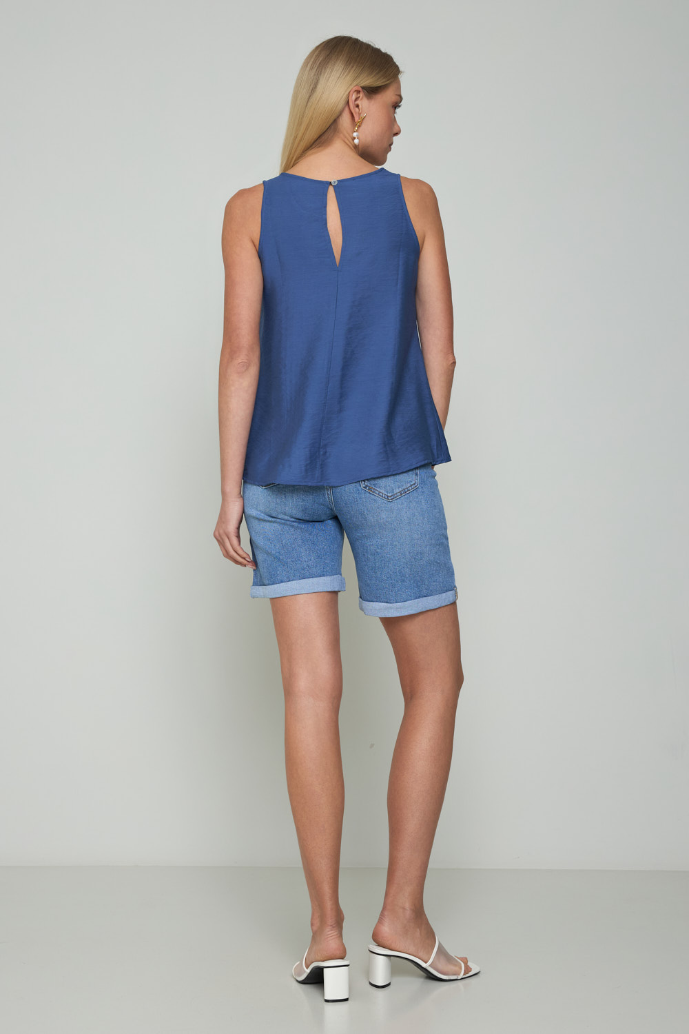 Picture of Sleeveless evase top