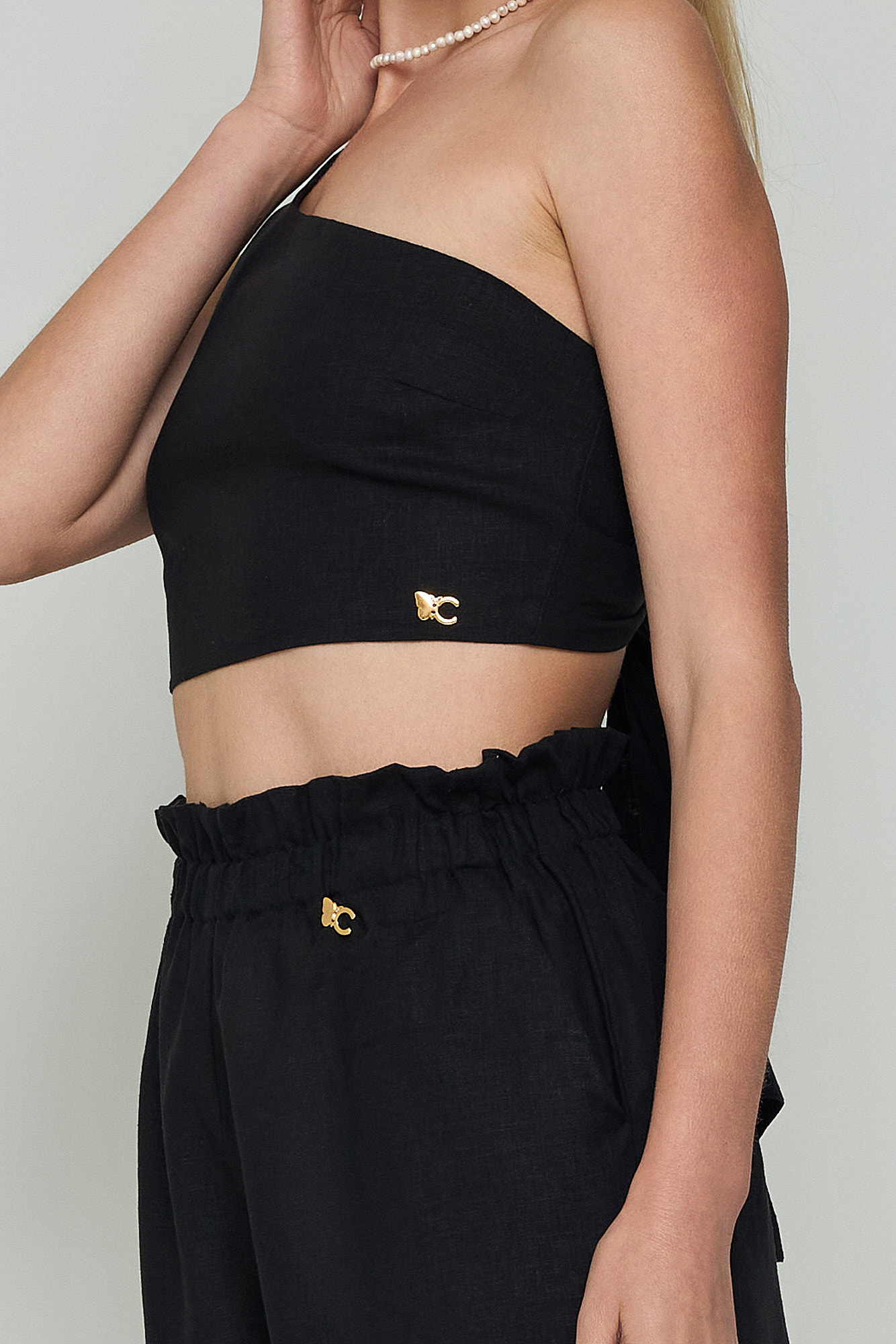 Picture of Linen shorts with waistband