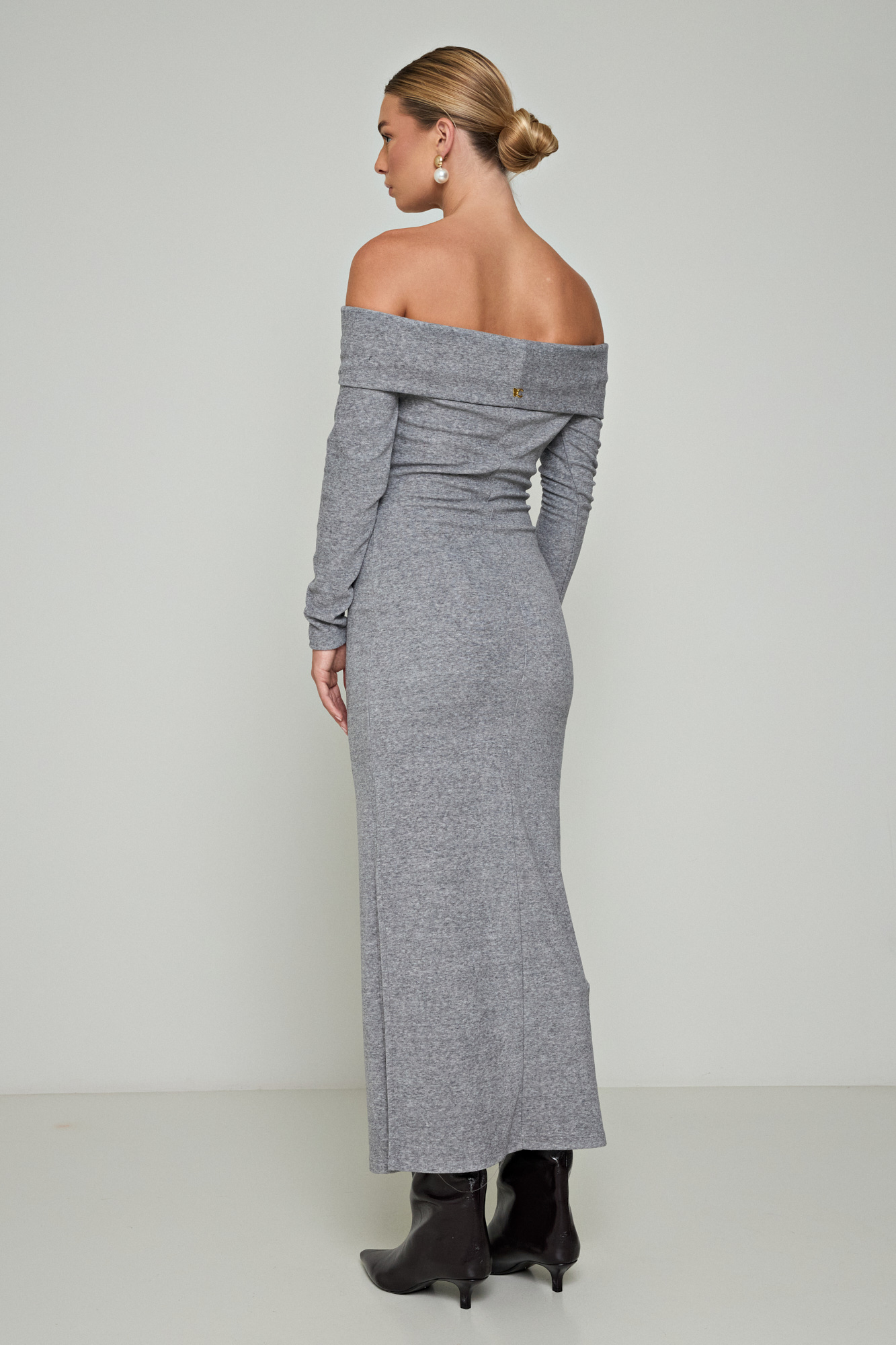 Εικόνα της Φόρεμα πλεκτό Off-Shoulder