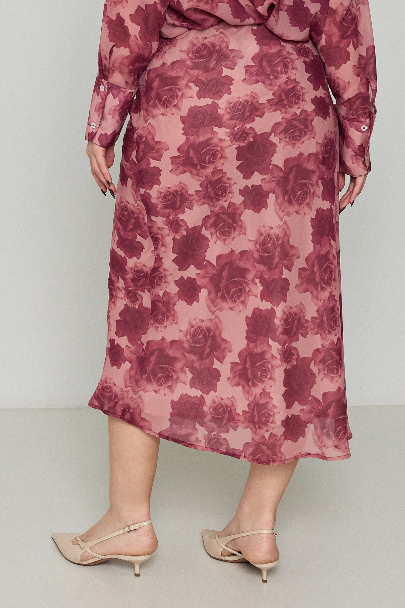 Picture of Printed satin midi skirt