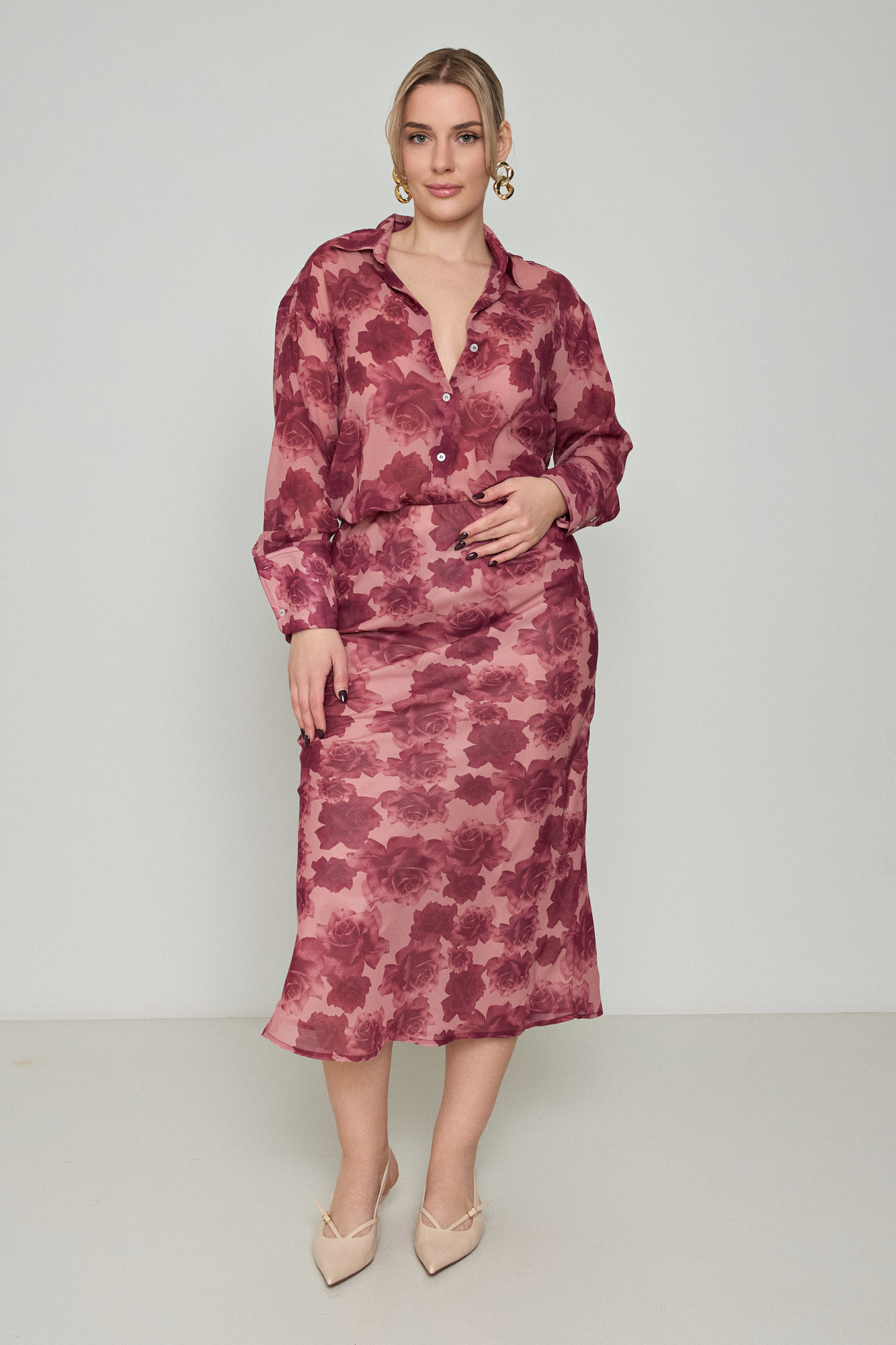 Picture of Printed satin midi skirt