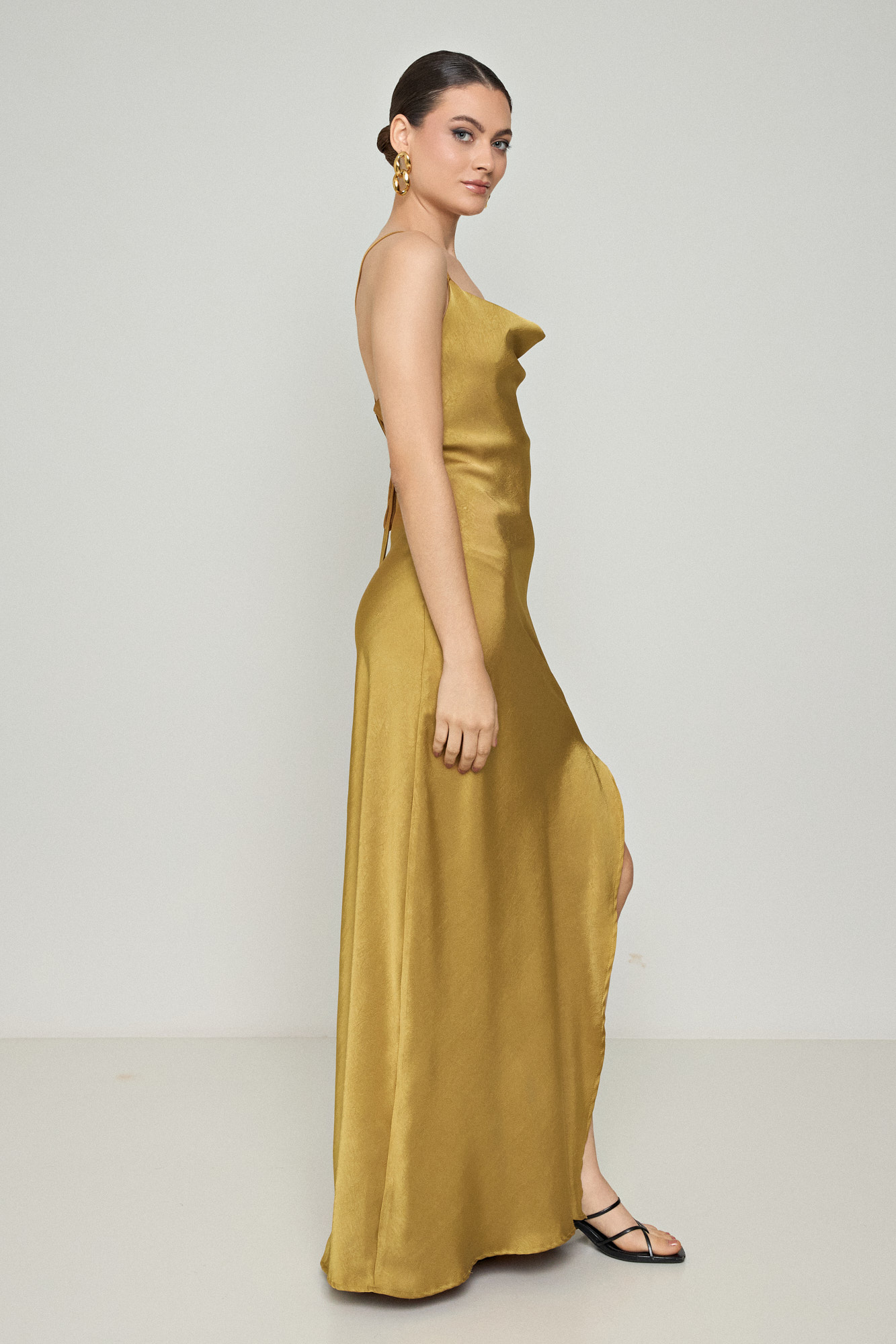 Picture of Backless draped satin dress