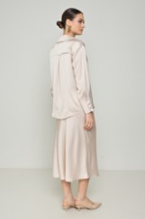 Picture of Loose basic satin shirt