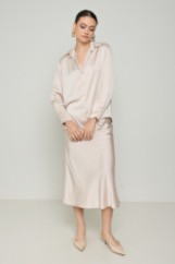 Picture of Loose basic satin shirt