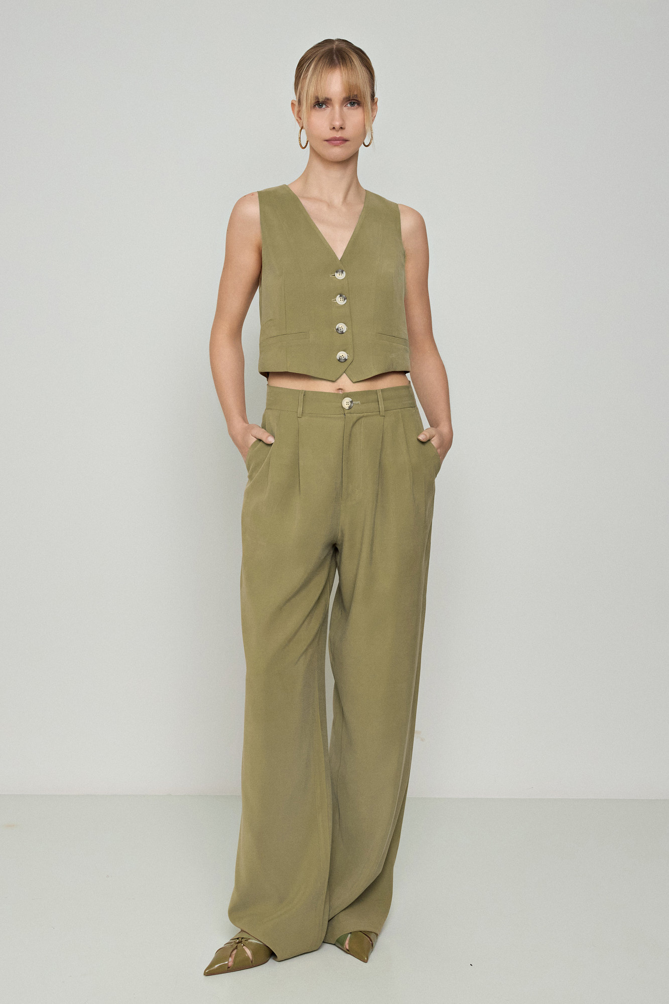 Picture of Waistcoat basic with buttons