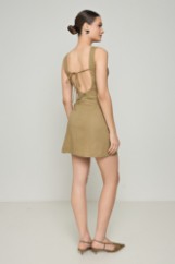 Picture of Linen dress with back fastening