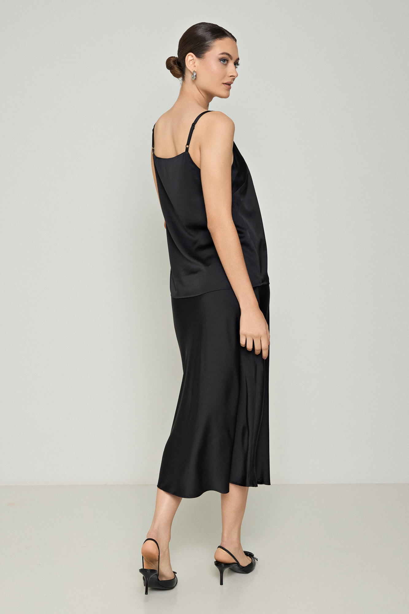 Picture of V-neck blouse with thin straps