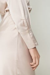 Picture of Loose basic satin shirt