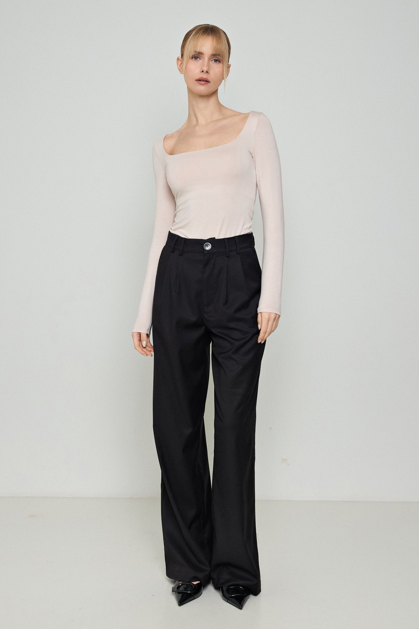 Picture of Bamboo blouse with square neckline