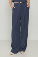 Picture of Loose-fitting fabric trousers
