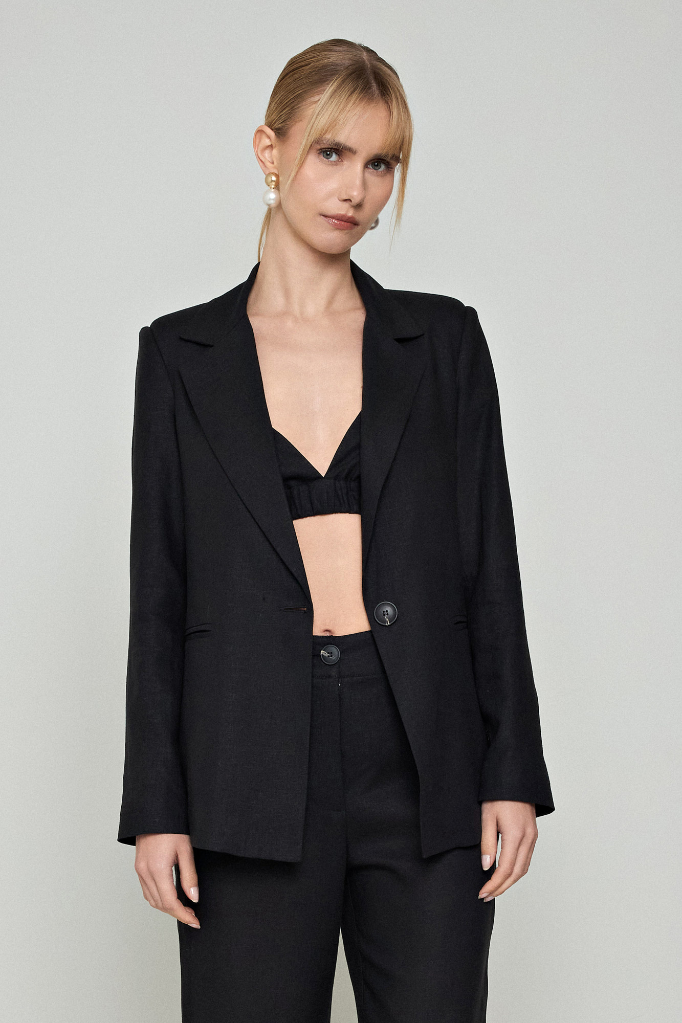 Picture of Slim-waisted linen jacket