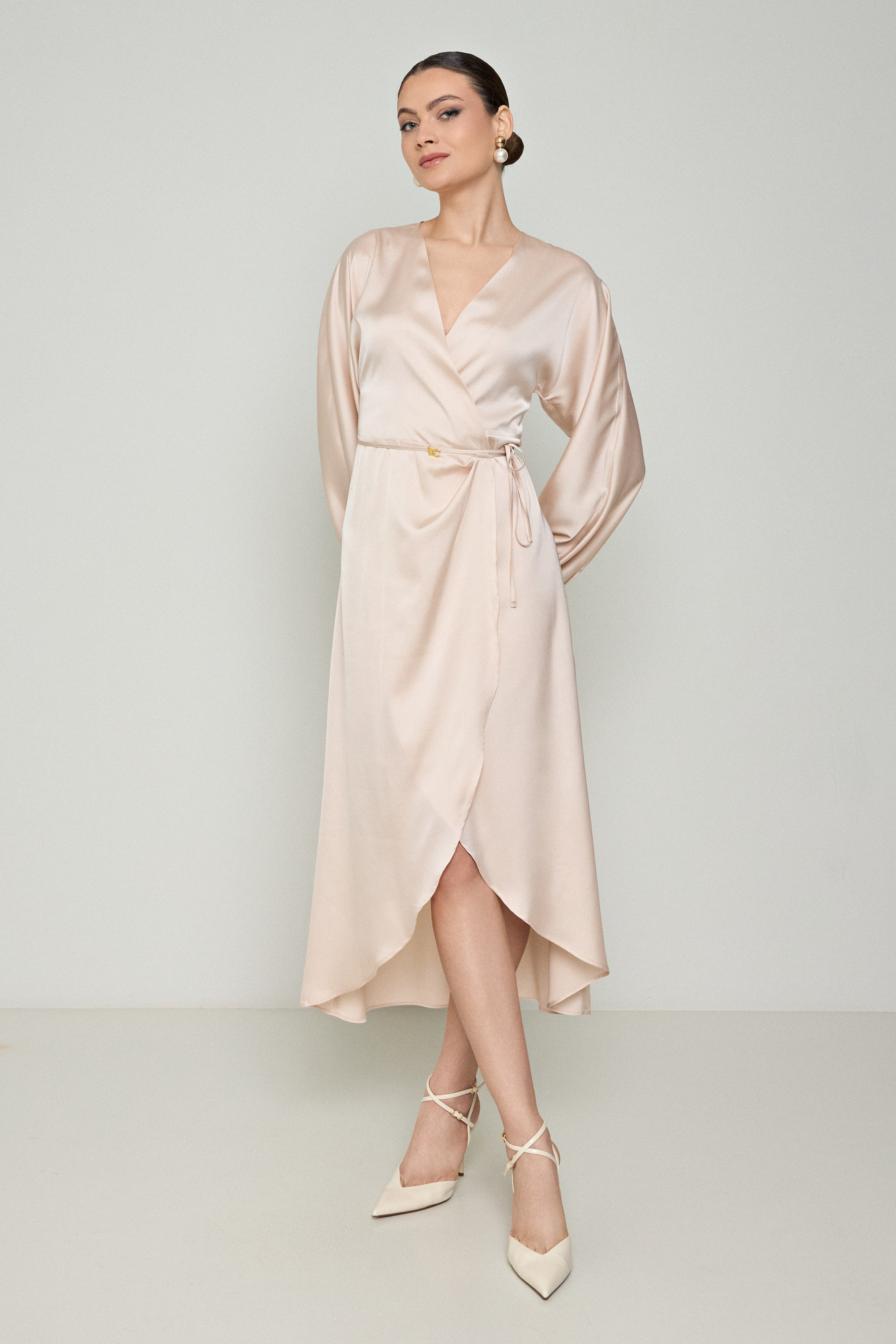 Picture of Printed wrap satin dress