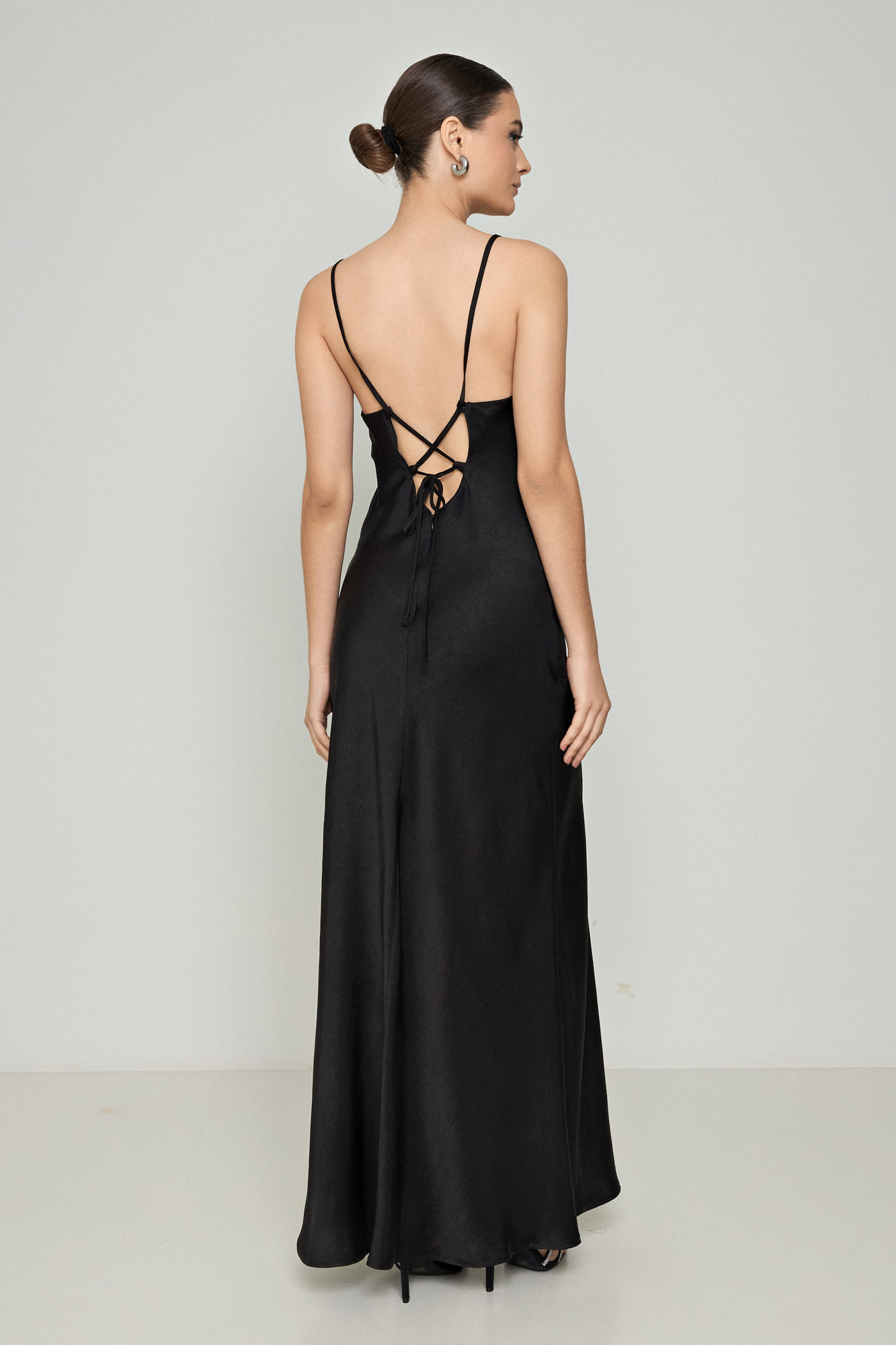 Picture of Backless draped satin dress