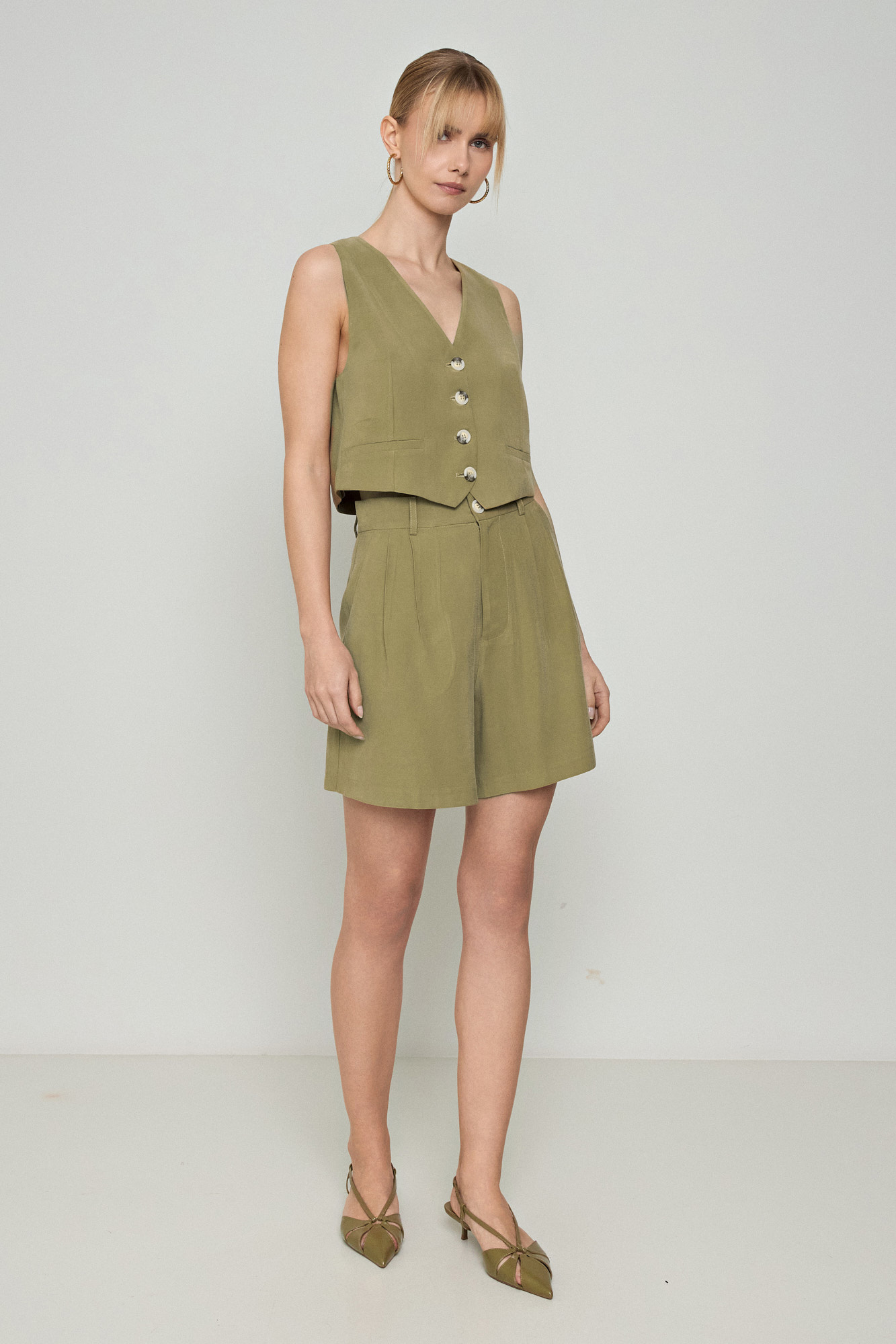 Picture of Tailored basic shorts