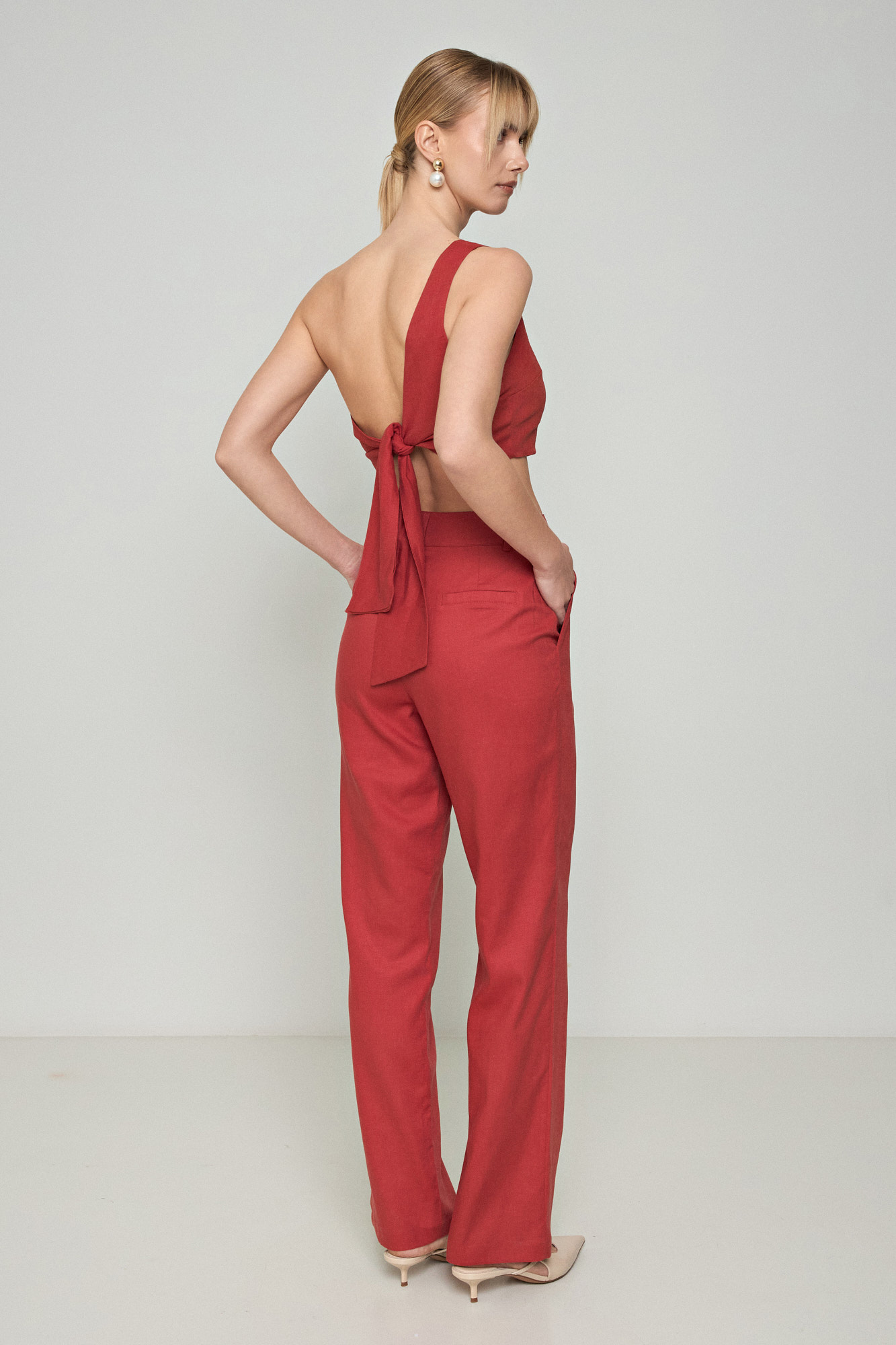 Picture of Tailored linen pants