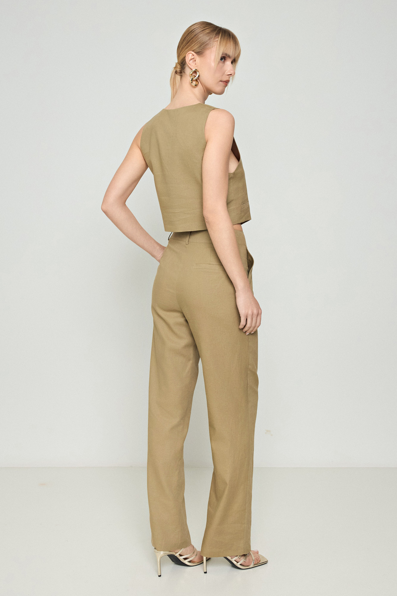 Picture of Tailored linen pants