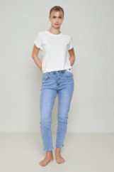 Picture of High-waisted mom fit vintage jeans