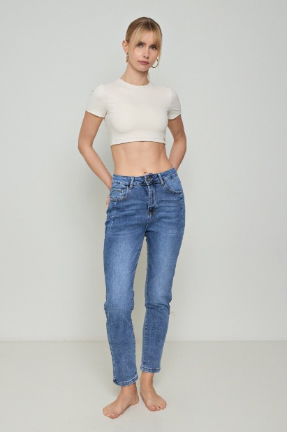 Picture of High-waisted mom fit  jeans