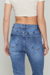 Picture of High-waisted mom fit  jeans