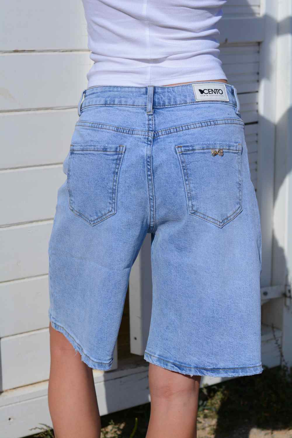 Picture of Light wash denim shorts