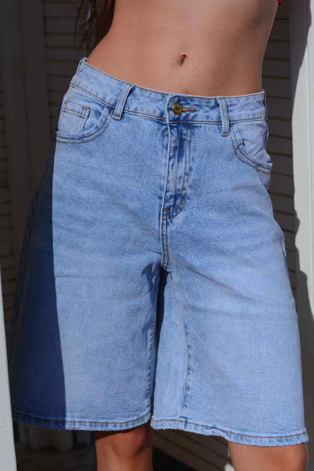 Εικόνα της Τζιν σορτς casual chic