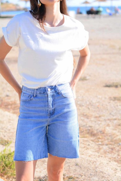Picture of Cut-out skinny denim shorts