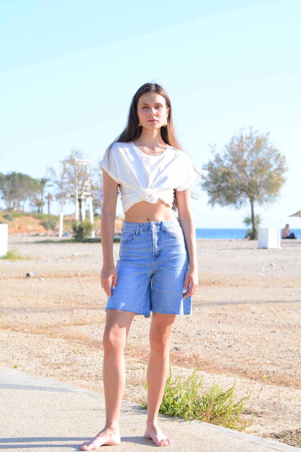 Εικόνα της Τζιν σορτς skinny cut out