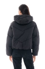 Εικόνα της b'Κοντό Καπιτονέ Μπουφάν με Κουκούλα
