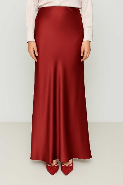 Picture of Satin maxi skirt with a slight sheen